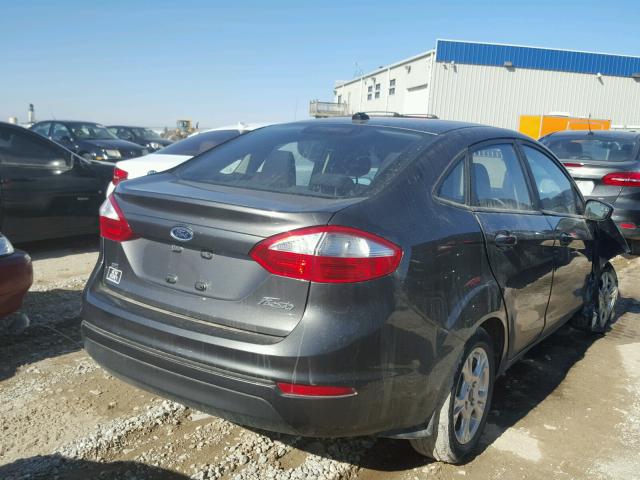 3FADP4BJ3FM145961 - 2015 FORD FIESTA SE GRAY photo 4