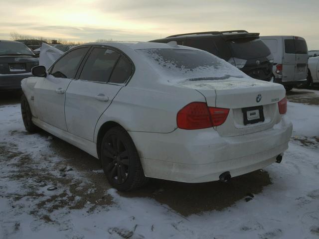 WBAPL5G56BNN22431 - 2011 BMW 335 XI WHITE photo 3