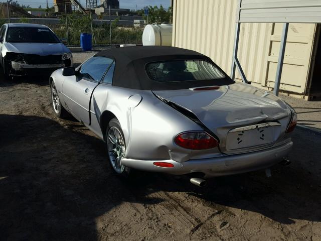 SAJDA42C71NA20798 - 2001 JAGUAR XK8 SILVER photo 3