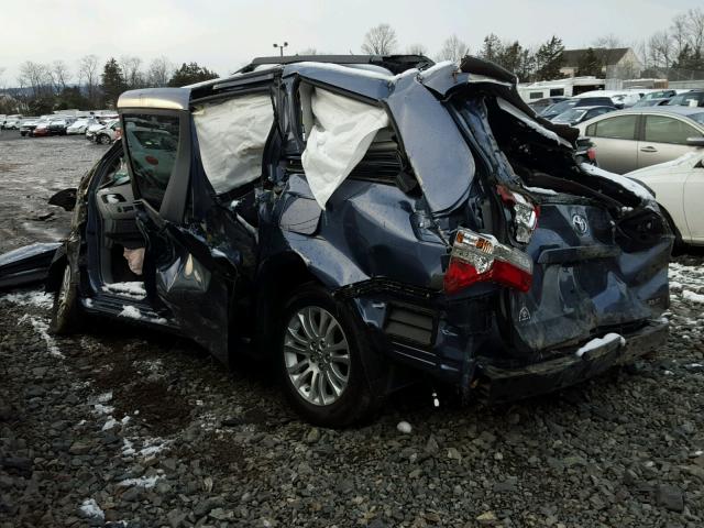 5TDYK3DC0ES520254 - 2014 TOYOTA SIENNA XLE BLUE photo 3