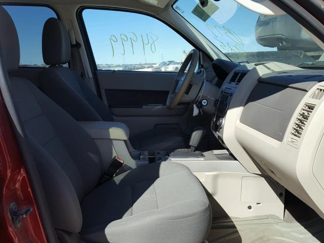 1FMCU03729KB79925 - 2009 FORD ESCAPE XLT RED photo 5