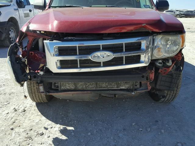 1FMCU03729KB79925 - 2009 FORD ESCAPE XLT RED photo 9