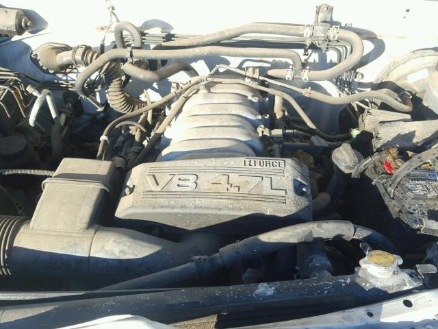 5TDZT34A24S226952 - 2004 TOYOTA SEQUOIA SR WHITE photo 7