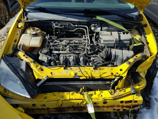 1FAFP37N06W167124 - 2006 FORD FOCUS ZX5 YELLOW photo 7