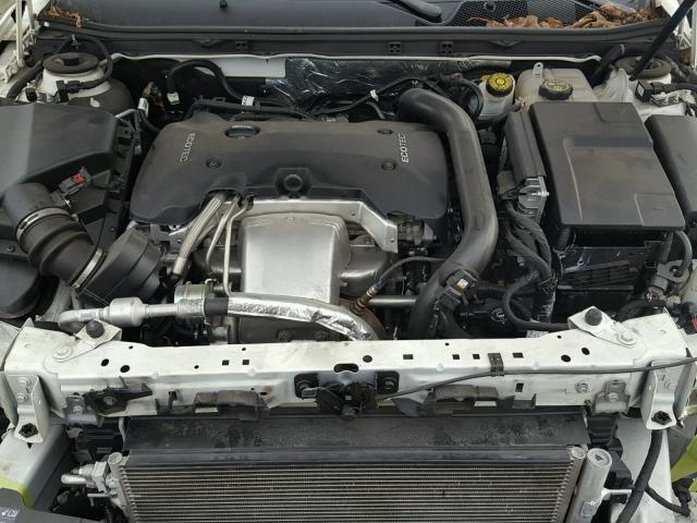 2G4GT5GX2E9315557 - 2014 BUICK REGAL GS WHITE photo 7