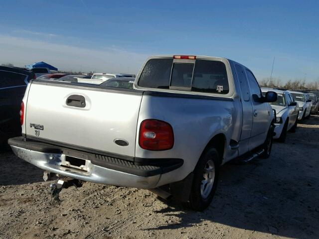 1FTZX07W8WKB59973 - 1998 FORD F150 SILVER photo 4
