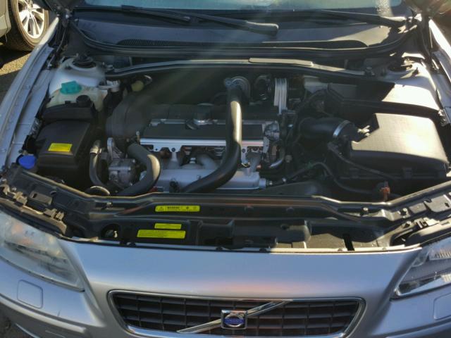 YV1RS592352463503 - 2005 VOLVO S60 2.5T SILVER photo 7