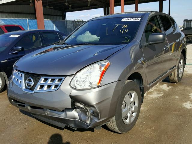 JN8AS5MTXDW032414 - 2013 NISSAN ROGUE S GRAY photo 2