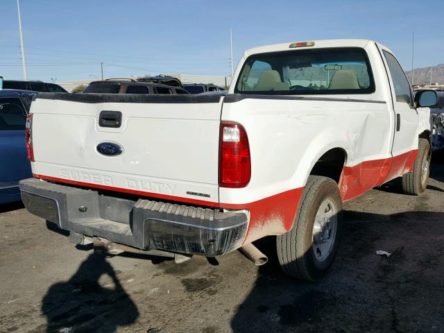 1FTNF20568EA18528 - 2008 FORD F250 SUPER WHITE photo 4