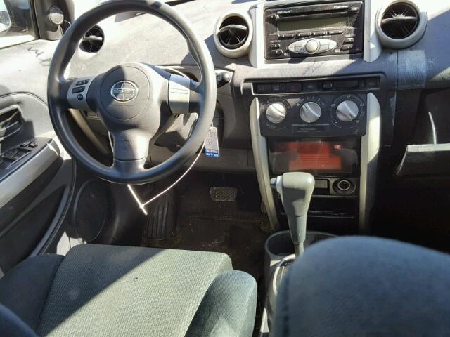 JTKKT624260154701 - 2006 TOYOTA SCION XA SILVER photo 9