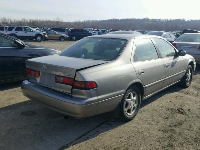 4T1BG22K5XU478007 - 1999 TOYOTA CAMRY CE GRAY photo 4