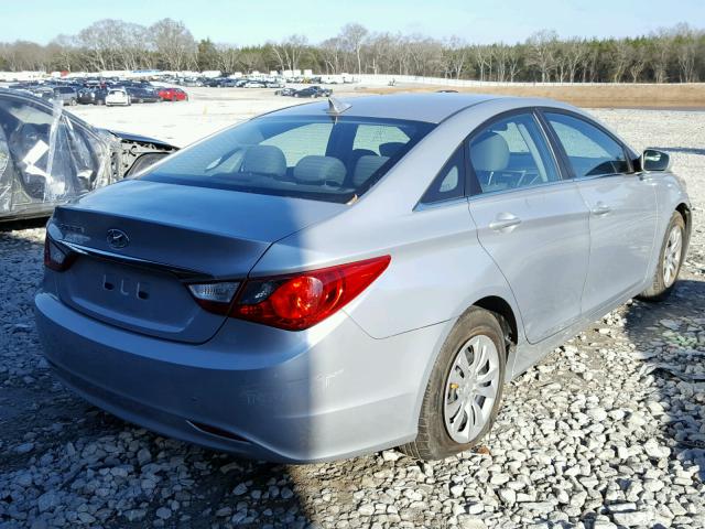 5NPEB4AC3BH006185 - 2011 HYUNDAI SONATA GLS SILVER photo 4