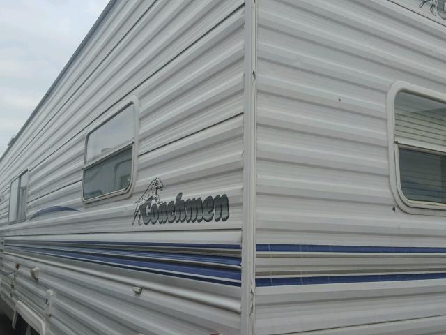 1TC2B346621507070 - 2002 COACH TRAILER WHITE photo 4