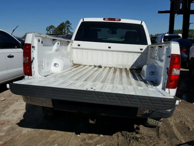 1GCEK14C47Z564993 - 2007 CHEVROLET SILVERADO WHITE photo 9