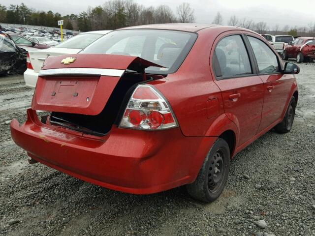 KL1TD56E29B396944 - 2009 CHEVROLET AVEO LS RED photo 4