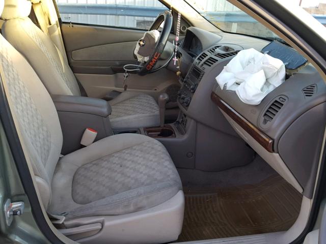 1G1ZT62825F127267 - 2005 CHEVROLET MALIBU MAX GREEN photo 5
