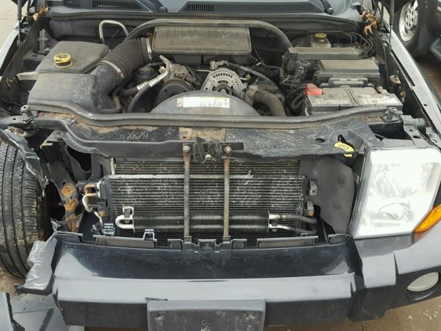 1J8HG48K67C608165 - 2007 JEEP COMMANDER BLACK photo 7