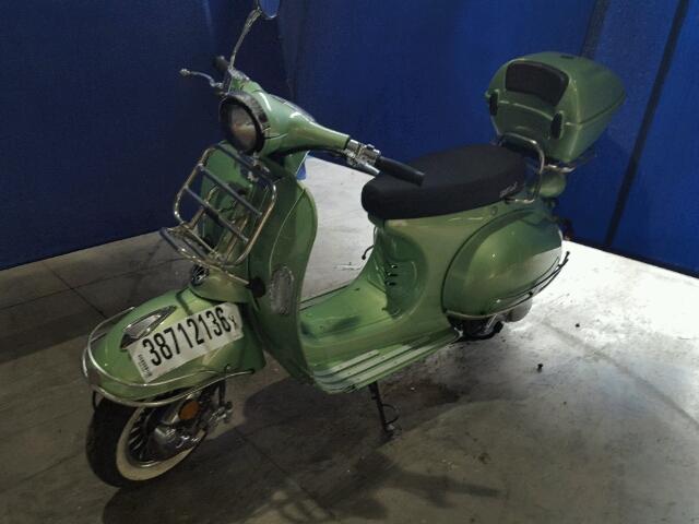 L5YTCKPA8F1115228 - 2015 OTHE SCOOTER GREEN photo 2