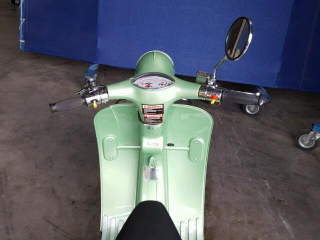 L5YTCKPA8F1115228 - 2015 OTHE SCOOTER GREEN photo 5