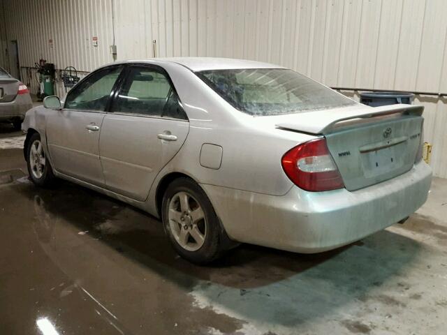 4T1BE32K04U850456 - 2004 TOYOTA CAMRY LE SILVER photo 3