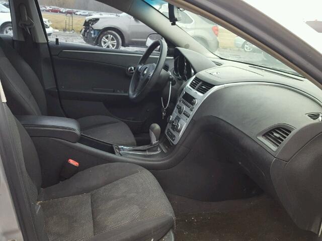 1G1ZH57B494156142 - 2009 CHEVROLET MALIBU 1LT 银色 照片 5