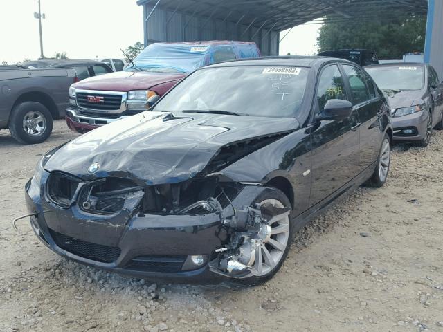 WBAPH7G57BNN05487 - 2011 BMW 328 I BLACK photo 2