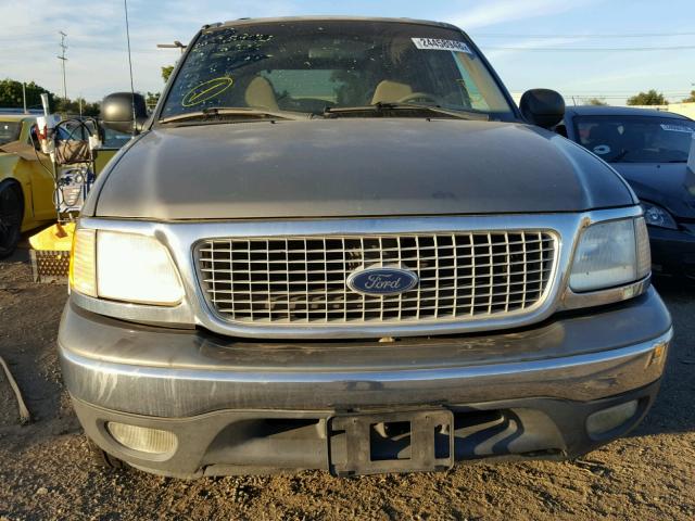 1FMRU1763XLC05084 - 1999 FORD EXPEDITION GRAY photo 9