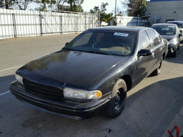 1G1BL52P9TR154416 - 1996 CHEVROLET CAPRICE / BLACK photo 2