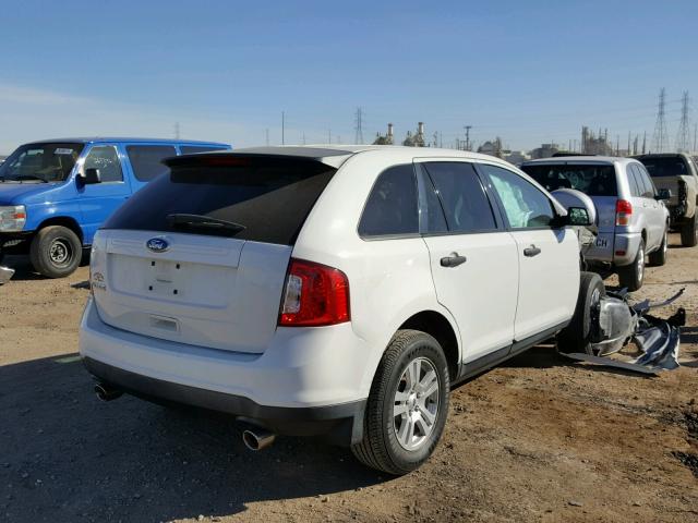 2FMDK3GC4BBB00497 - 2011 FORD EDGE SE WHITE photo 4