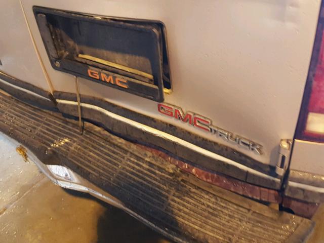 1GKEL19W6PB515193 - 1993 GMC SAFARI XT BEIGE photo 9