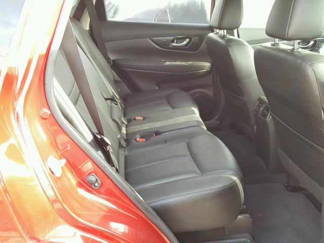 JN8AT2MV3HW264145 - 2017 NISSAN ROGUE S RED photo 6