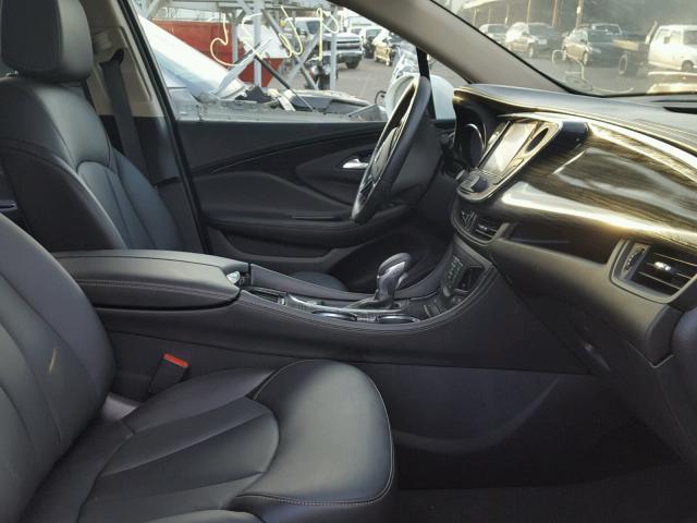 LRBFXDSA9HD026652 - 2017 BUICK ENVISION E WHITE photo 5