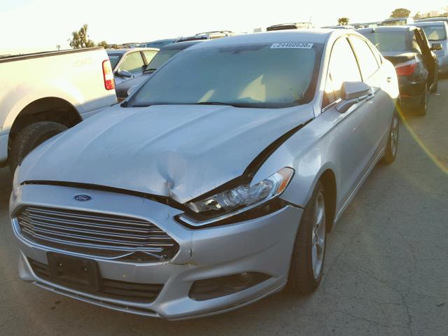 3FA6P0HD7GR360623 - 2016 FORD FUSION SE SILVER photo 2