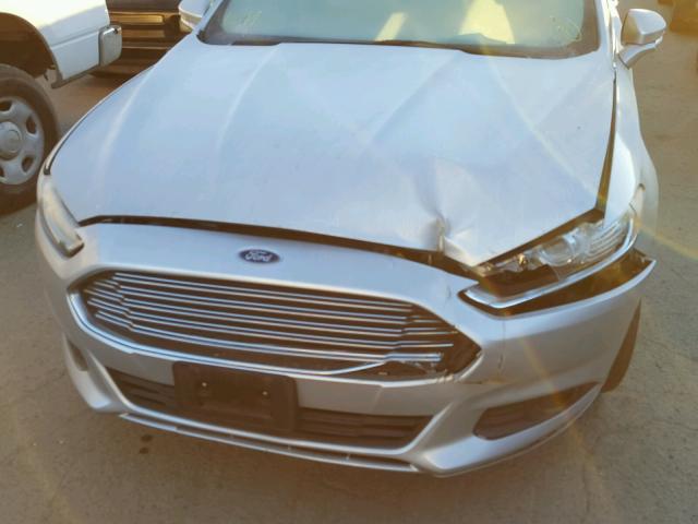 3FA6P0HD7GR360623 - 2016 FORD FUSION SE SILVER photo 7