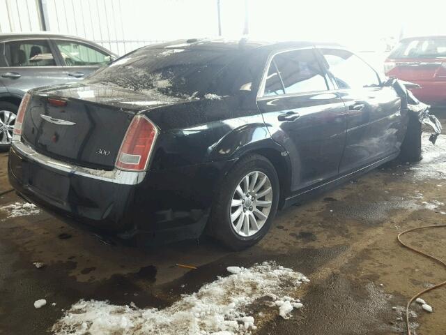 2C3CCAAG1DH509610 - 2013 CHRYSLER 300 BLACK photo 4