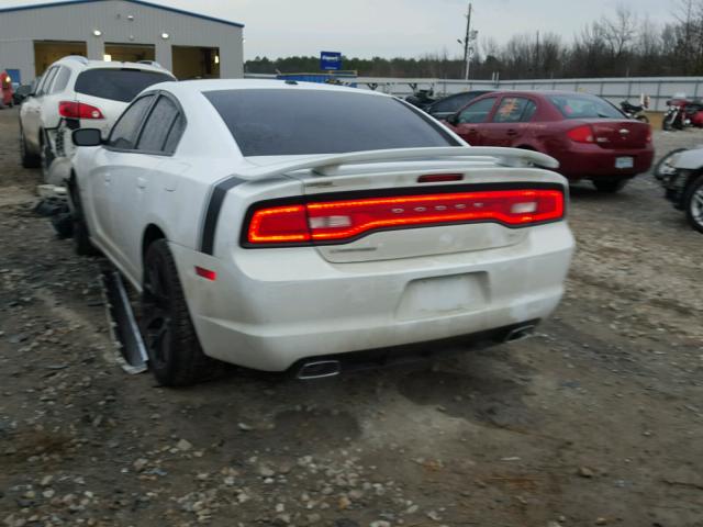 2C3CDXCT0EH167790 - 2014 DODGE CHARGER R/ WHITE photo 3