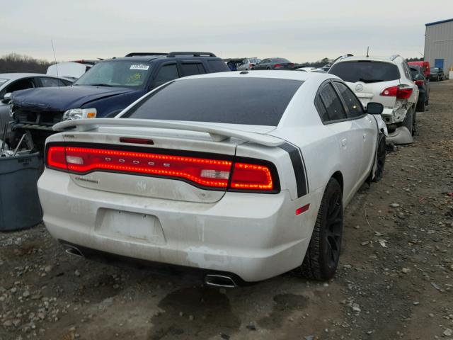 2C3CDXCT0EH167790 - 2014 DODGE CHARGER R/ WHITE photo 4