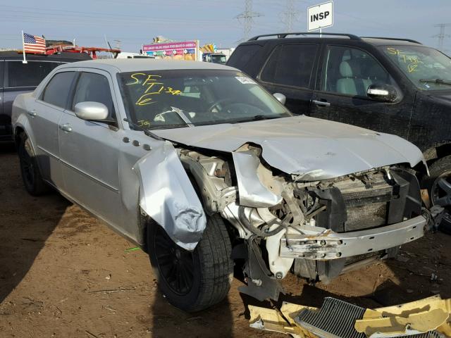 2C3KA53G68H207824 - 2008 CHRYSLER 300 TOURIN SILVER photo 1