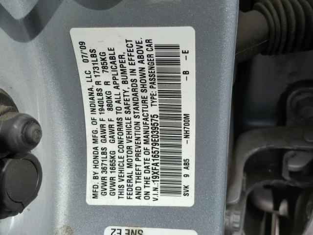 19XFA16579E039575 - 2009 HONDA CIVIC LX SILVER photo 10