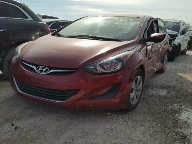 5NPDH4AE8GH715701 - 2016 HYUNDAI ELANTRA SE RED photo 2