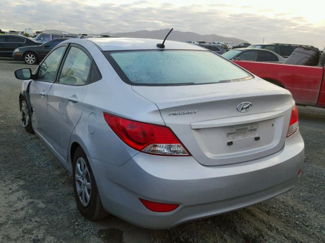 KMHCT4AE5CU223052 - 2012 HYUNDAI ACCENT GLS SILVER photo 3