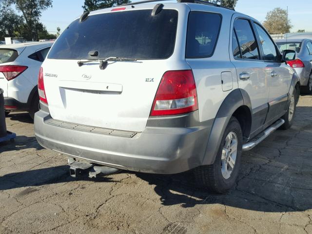 KNDJD733X45315310 - 2004 KIA SORENTO EX GRAY photo 4