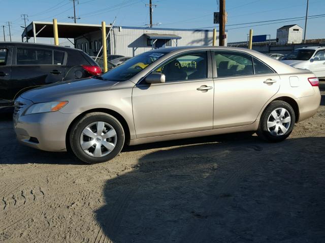 4T1BE46K67U007107 - 2007 TOYOTA CAMRY NEW GOLD photo 9