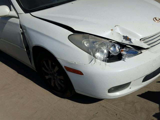 JTHBA30G445041209 - 2004 LEXUS ES 330 WHITE photo 9