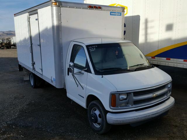 1GBJG31R0Y1271472 - 2000 CHEVROLET EXPRESS G3 WHITE photo 1