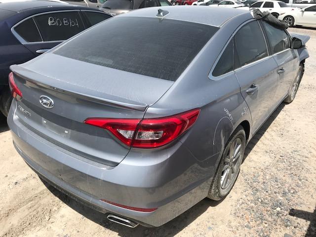 5NPE24AF7HH538137 - 2017 HYUNDAI SONATA SE GRAY photo 4