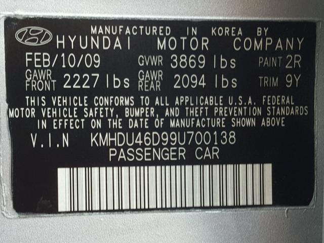 KMHDU46D99U700138 - 2009 HYUNDAI ELANTRA GL SILVER photo 10