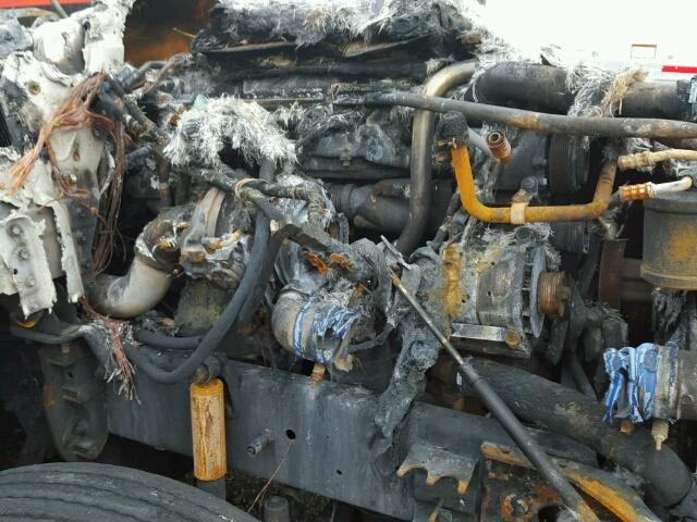 1FUJGLCK39LAE8660 - 2009 FREIGHTLINER CASCADIA 1 BURN photo 7