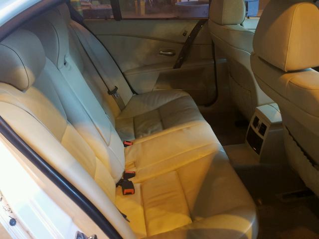 WBANB33565CN63145 - 2005 BMW 545 I WHITE photo 6