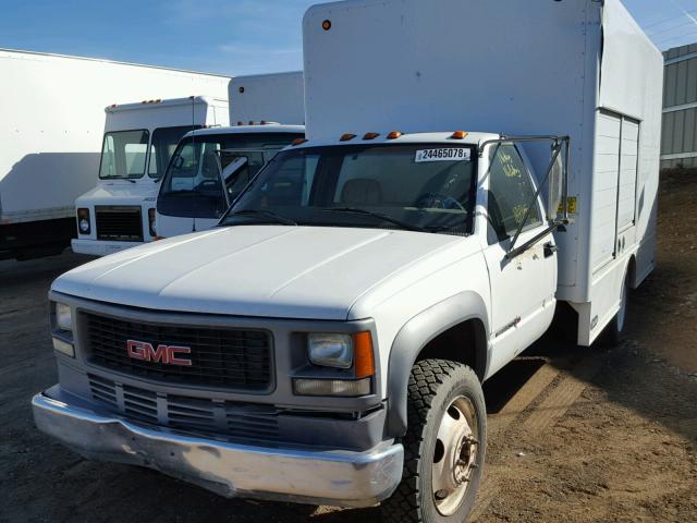 1GDKC34J8XF066612 - 1999 GMC SIERRA C35 WHITE photo 2